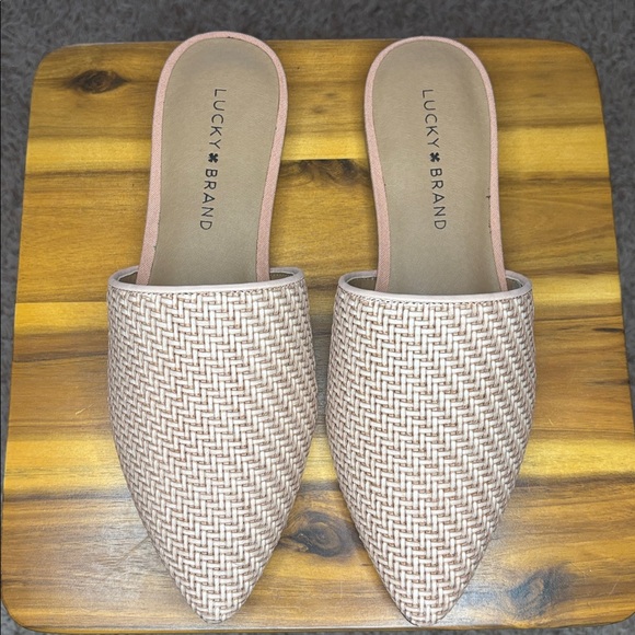 🍀Lucky Brand Woven Mules🍀 - Picture 6 of 6